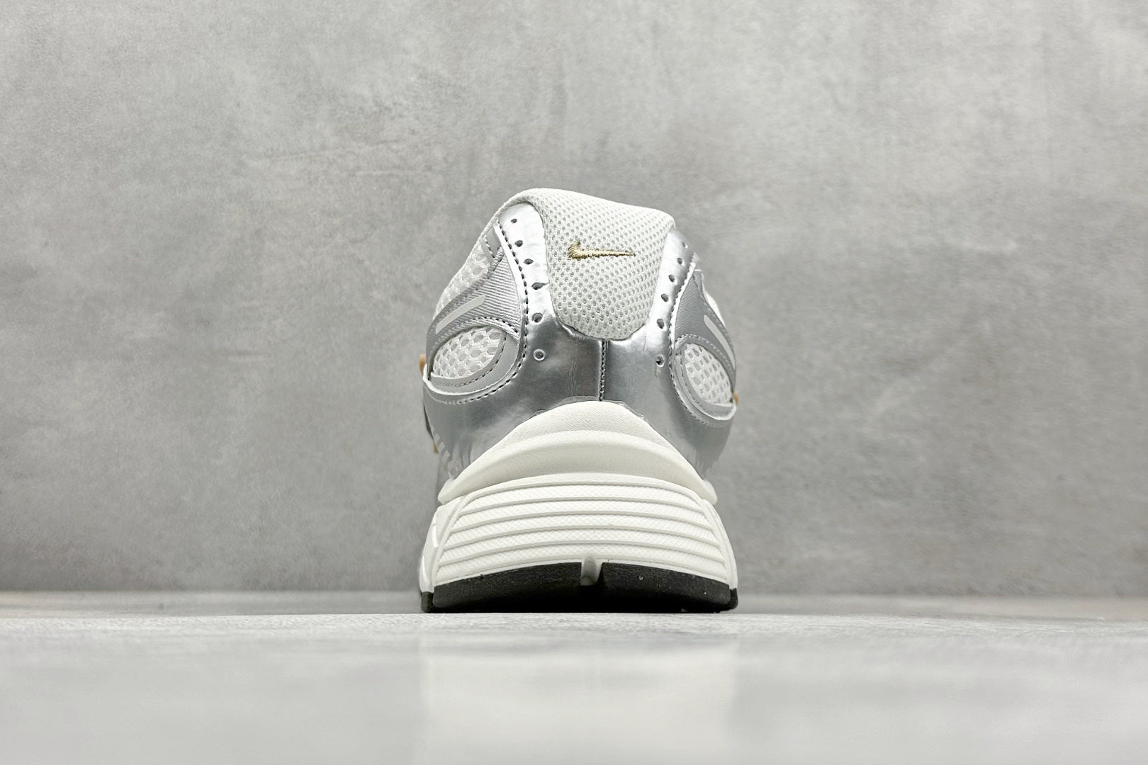 Nike V5 RNR