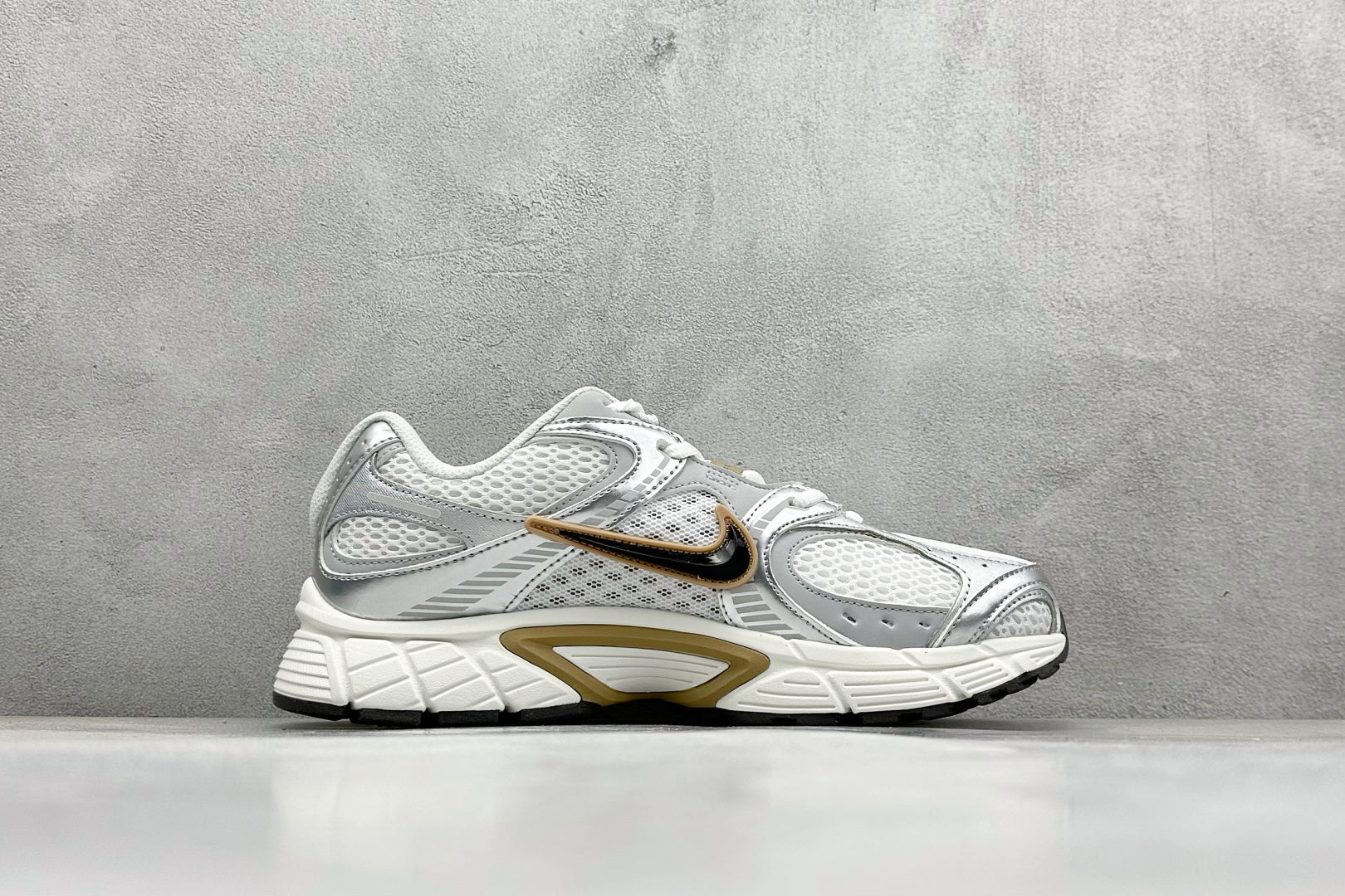 Nike V5 RNR
