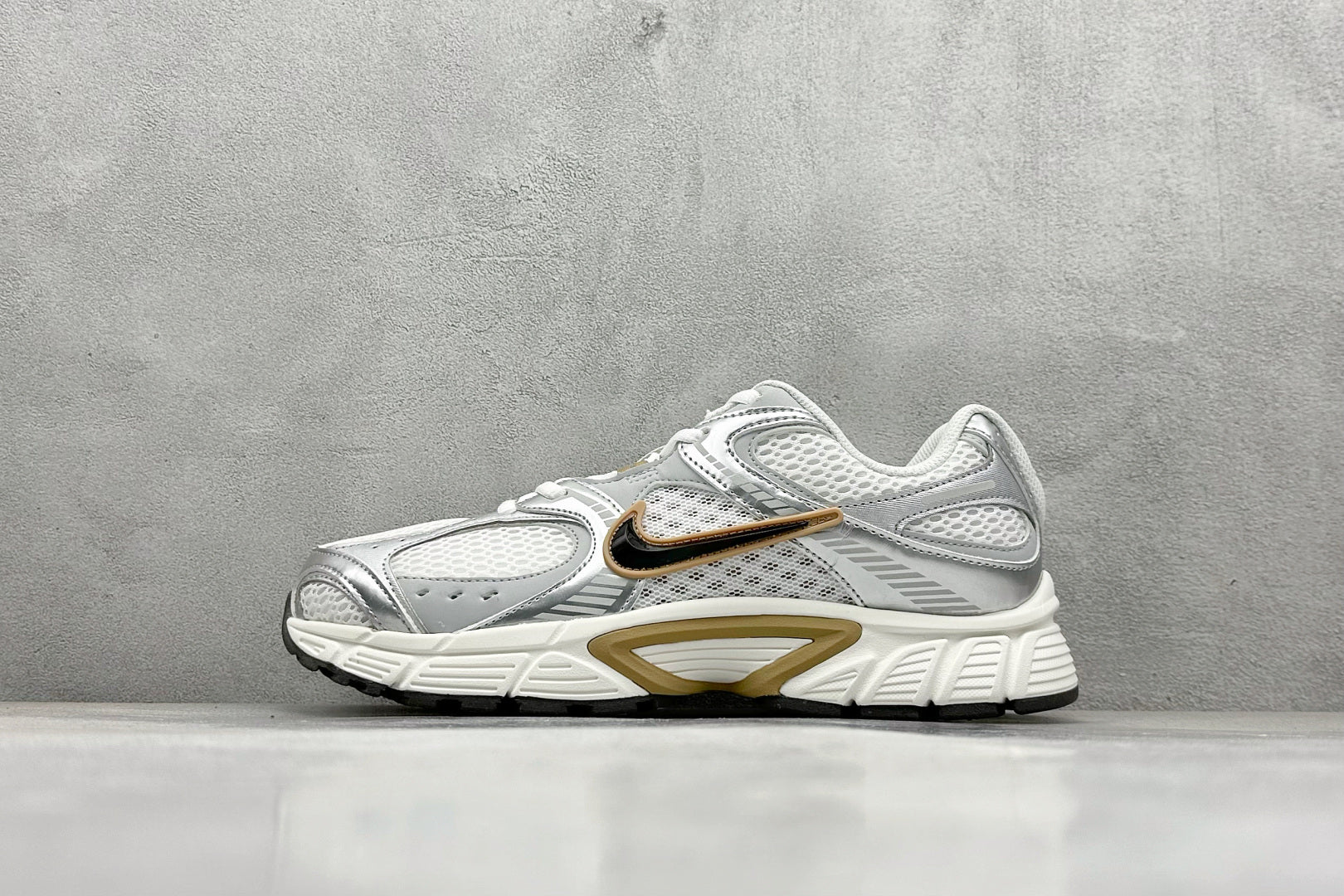 Nike V5 RNR