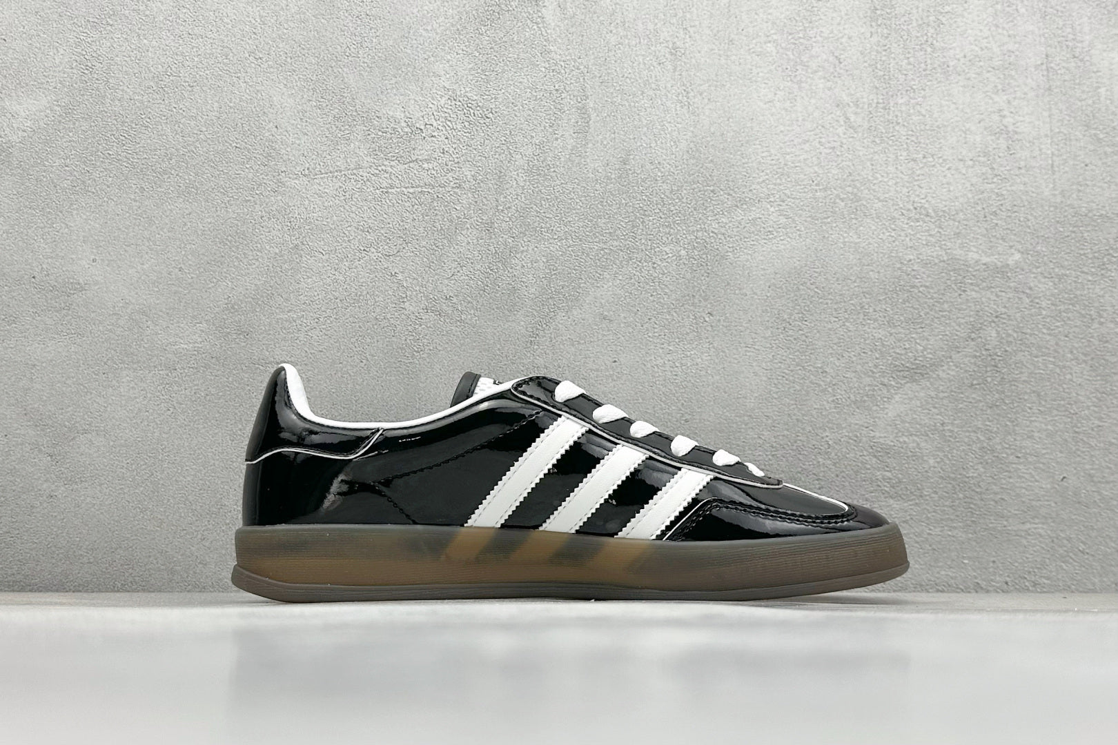 Adidas Gazelle Glossy Black/White