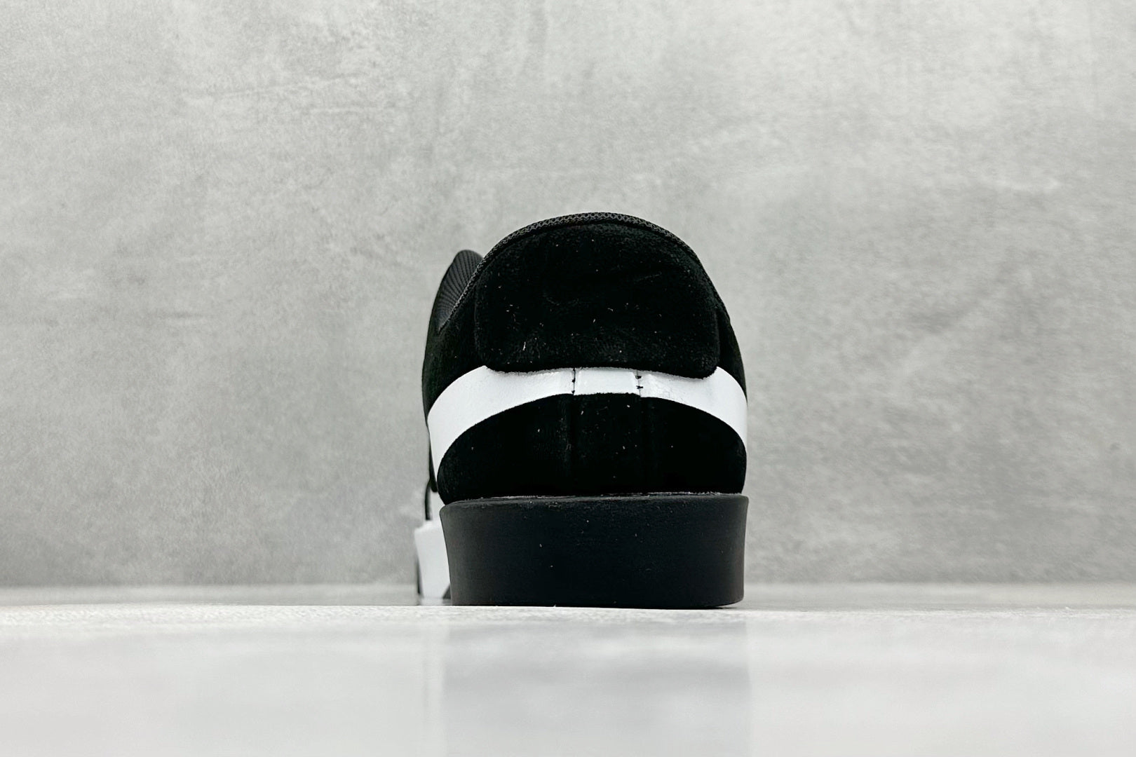 Nike SB Force 58 Black/White