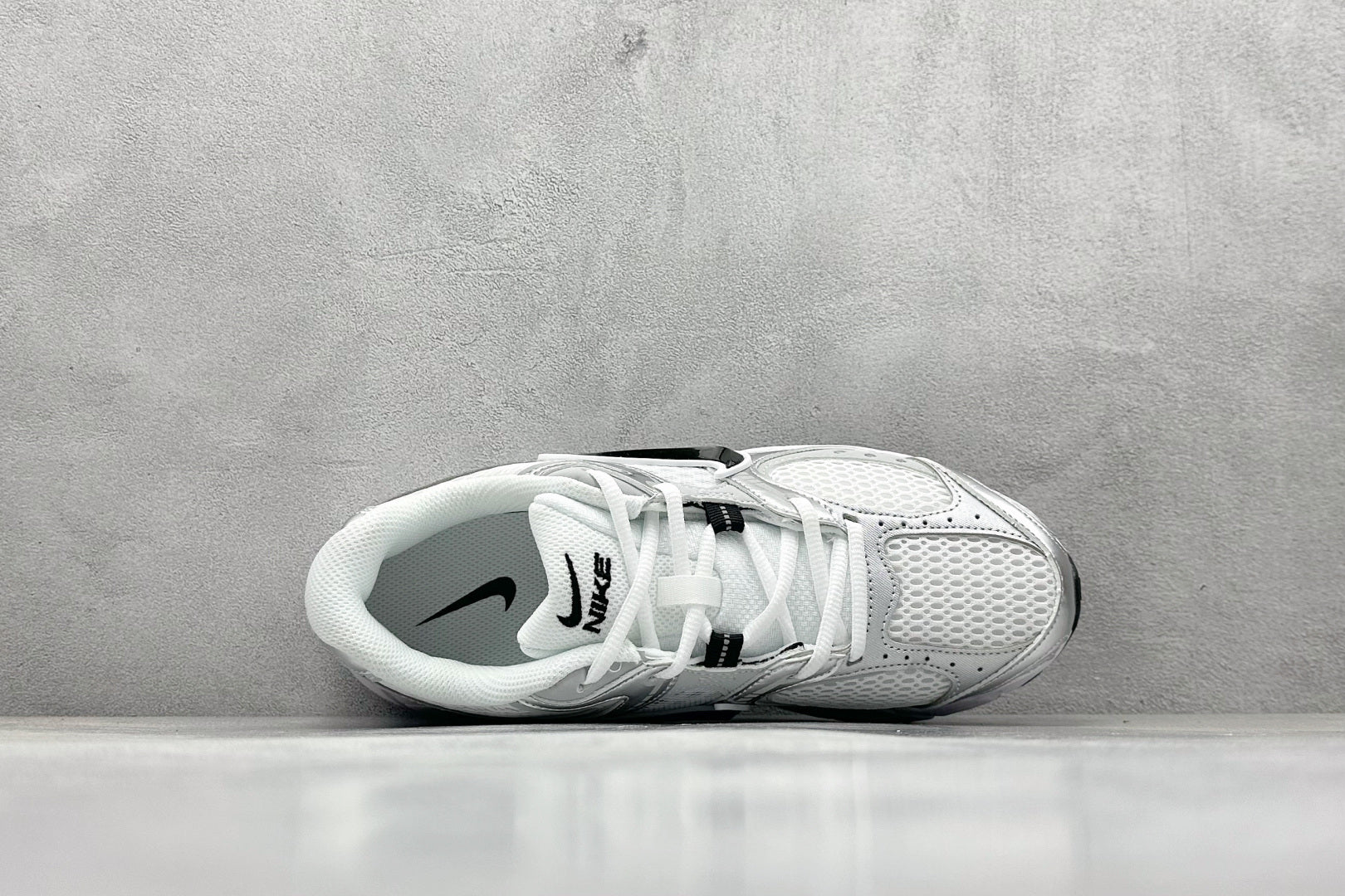 Nike V5 RNR