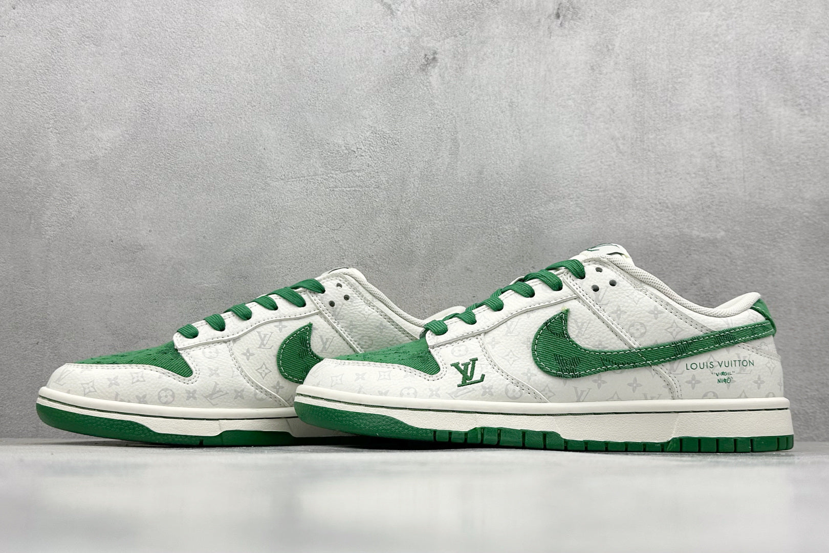 Dunk Low x Louis Vuitton
