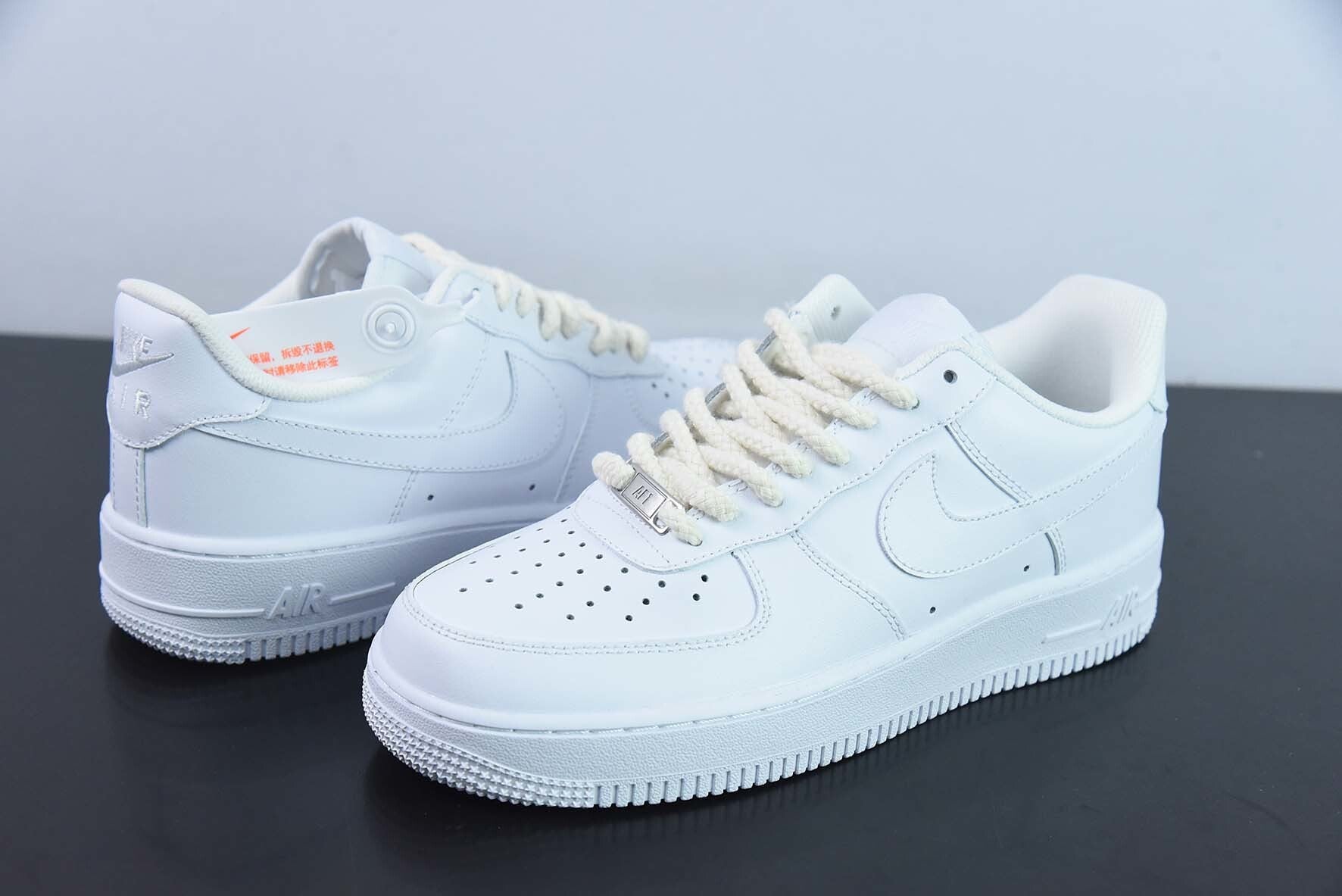 Nike Air Force 1 Low Triple White