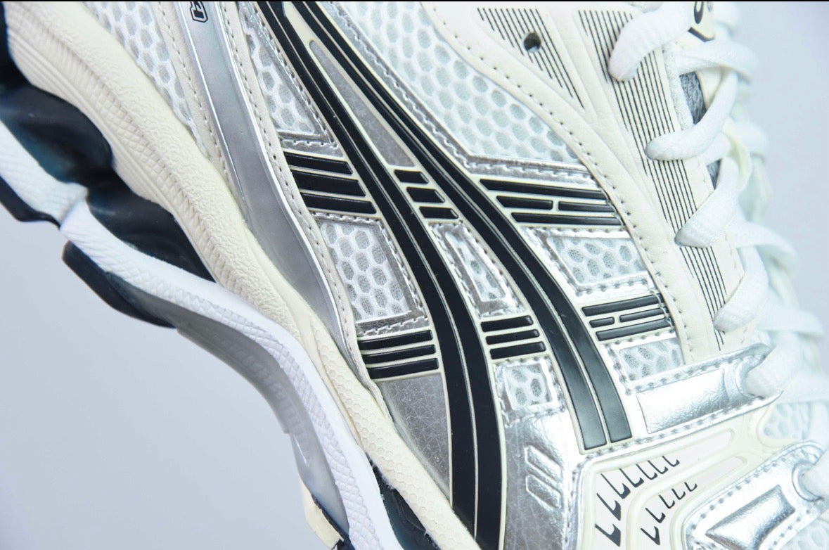 Asics Gel Kayano-14