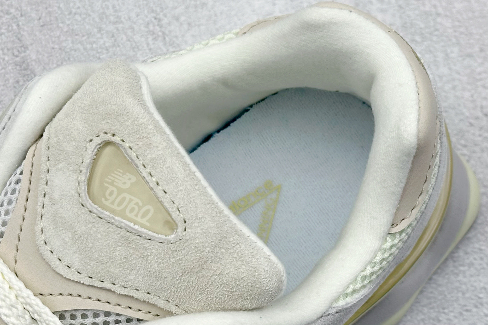 New Balance 9060 "Cream Sea Salt" – Édition Lifestyle